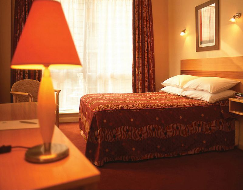 Leonardo Hotel Liverpool - Formerly Jurys Inn Room photo
